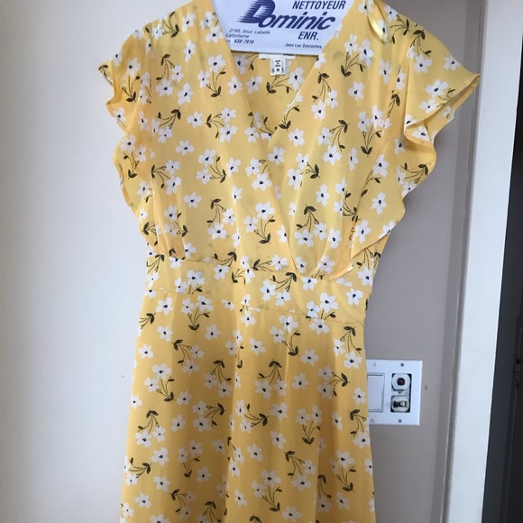 Floral short dresse - Picture 1 of 1